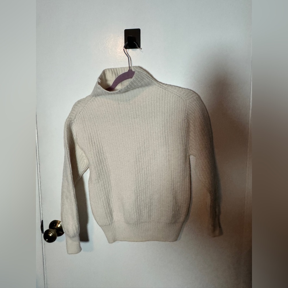 Wilfred Aritzia Ribbed Turtleneck - Picture 5 of 5
